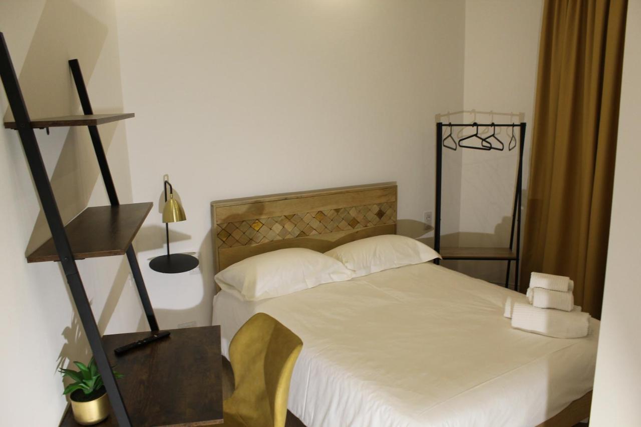 Domino Hotel ตูริน ภายนอก รูปภาพ